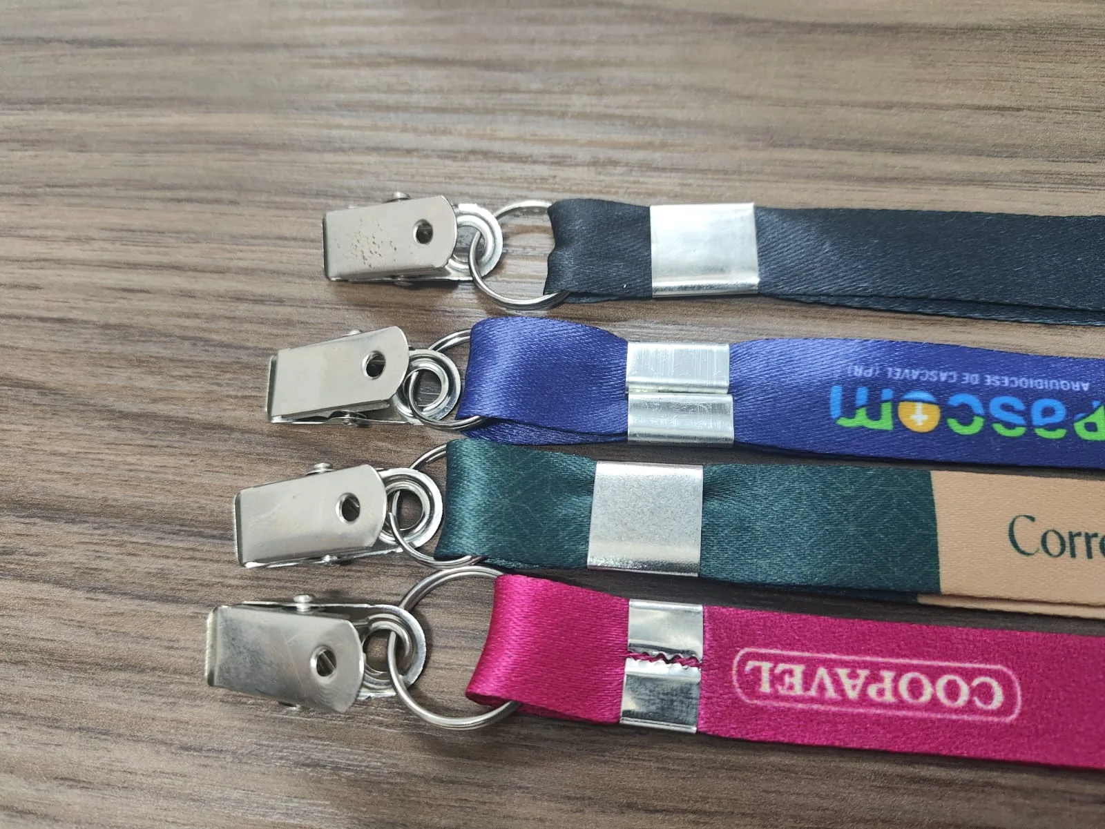 Cordões personalizados